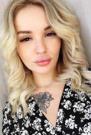Yulia escort Köln