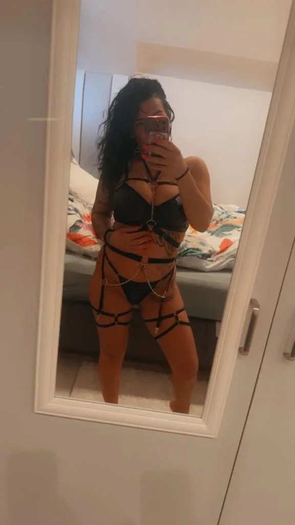 Ornella88 escort Köln